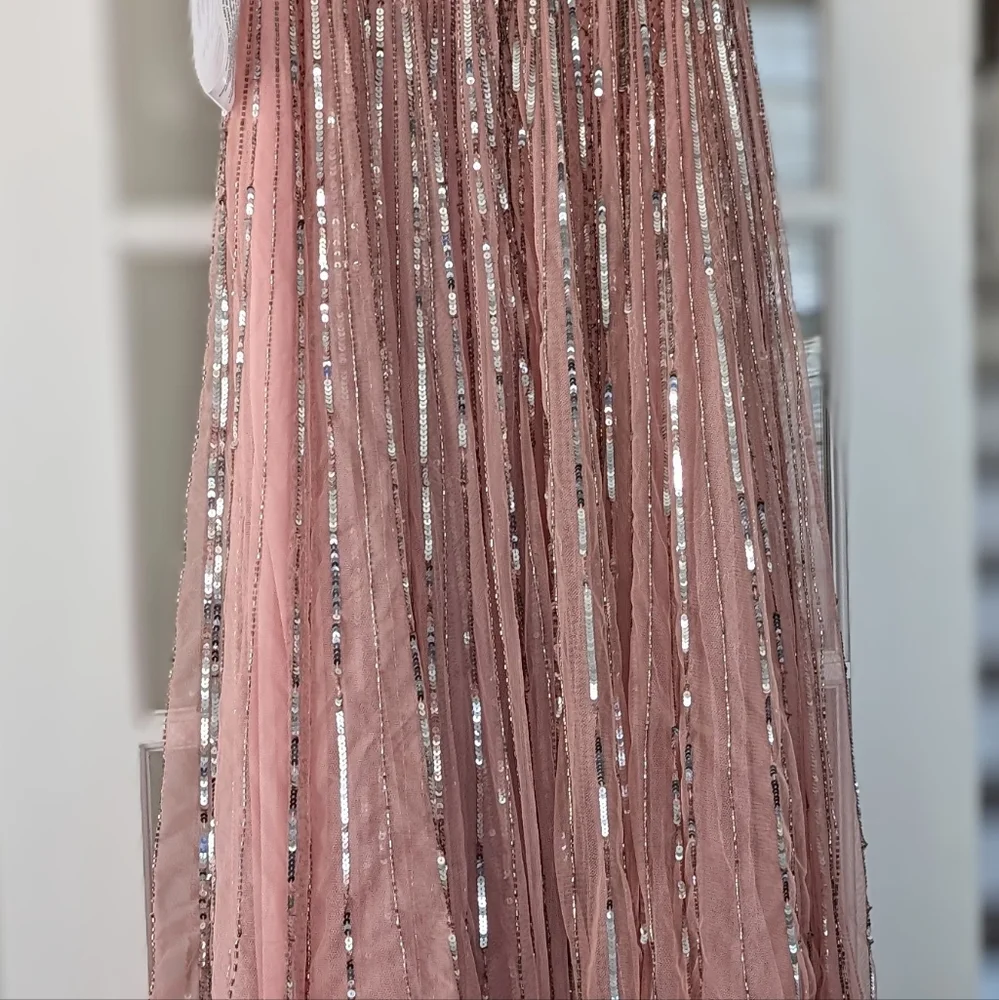 [NWT] MacDuggal STRIPE SEQUIN V-NECK GOWN SIZE 10 - Picture 7 of 10